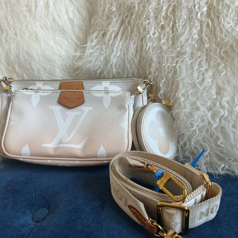 Louis Vuitton Monogram Giant Monogram Giant Multi Pochette Accessoires Pink